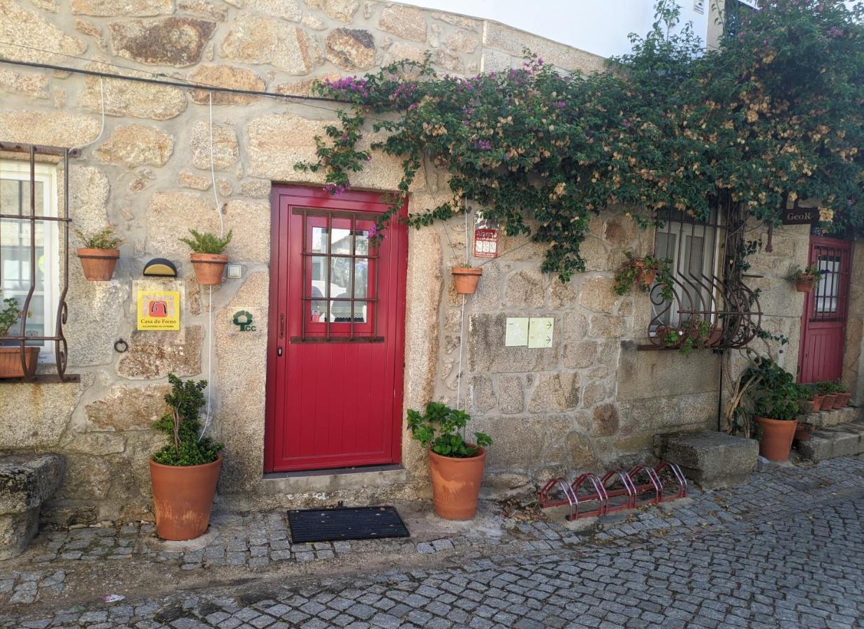 Гостевой дом Casa Do Forno Salvaterra do Extremo Экстерьер фото